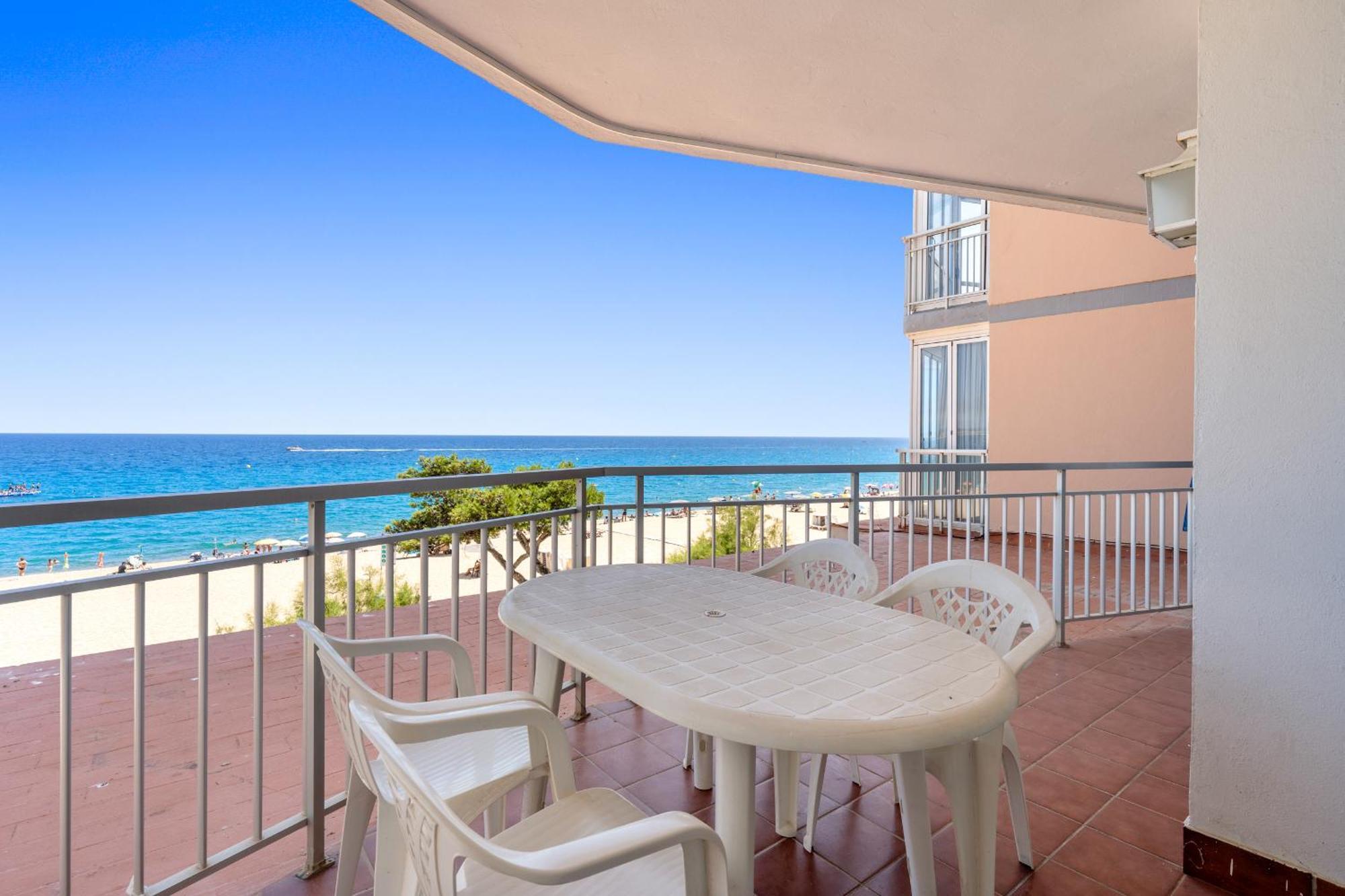 Hauzify I Apartament Cannes Castell-Castell-Platja d'Aro Buitenkant foto